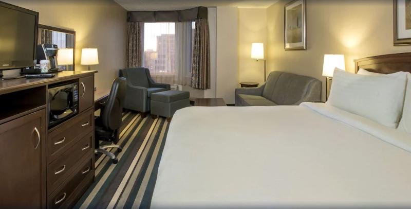 Quarto Estandar Cama King, Holiday Inn Conference Centre Edmonton South, An Ihg
