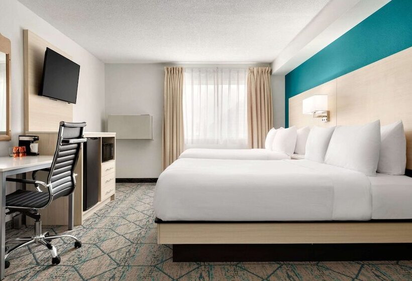 غرفه قياسيه سريرين مزدوجين, Ramada By Wyndham Miramichi New Brunswick