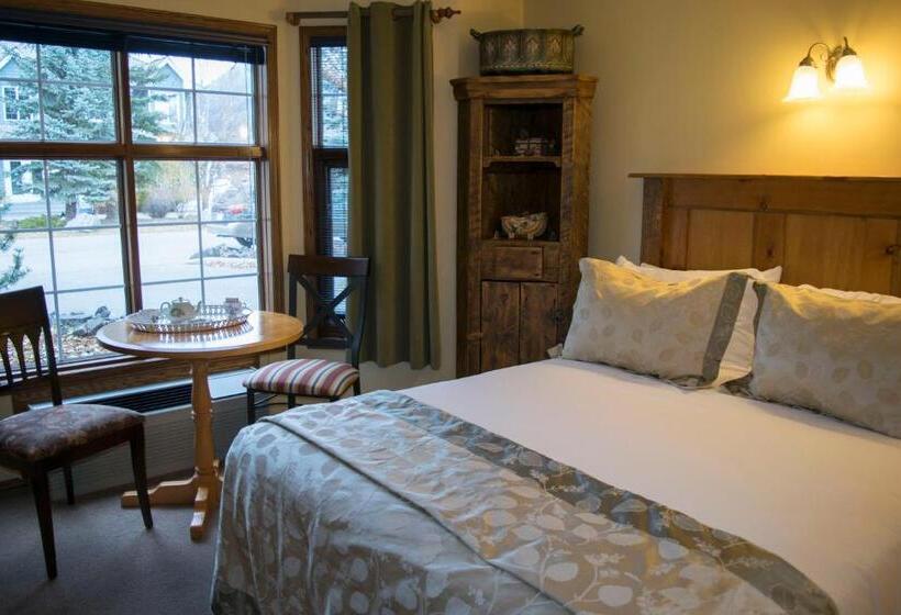 סוויטה, The Georgetown Inn