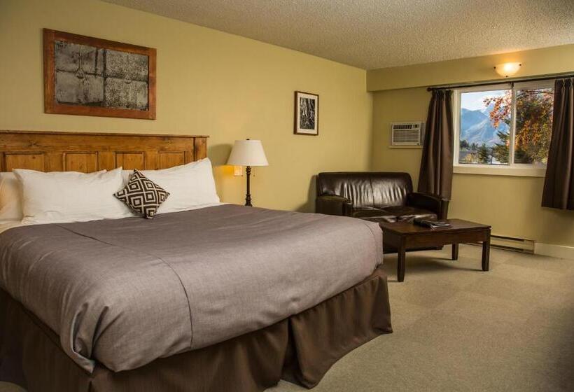 带大床的标准间, Red Tree Lodge