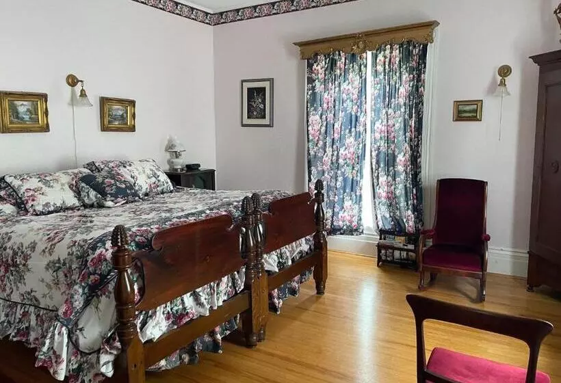 Deluxe-perhehuone, Marshlands Inn
