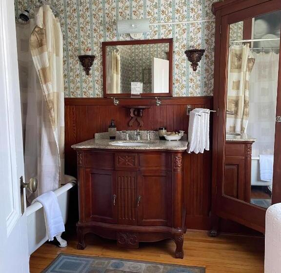 غرفة سوبيريور, Marshlands Inn