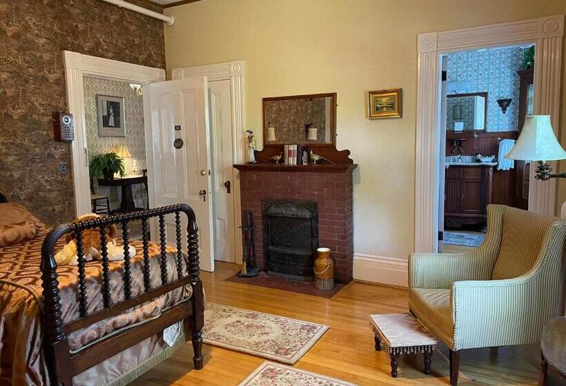 غرفة سوبيريور, Marshlands Inn