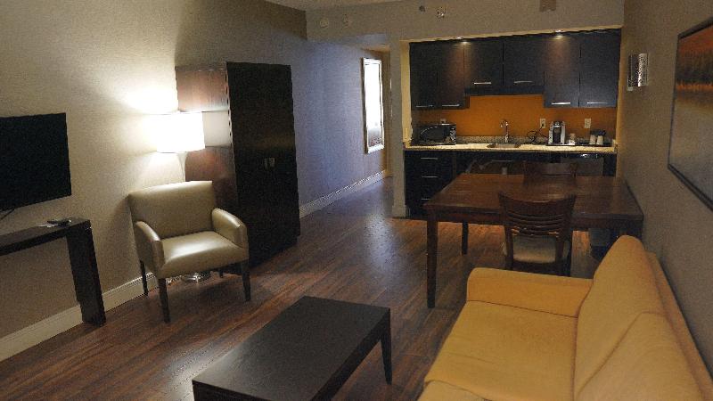 スイート, Radisson Hotel Montreal Airport