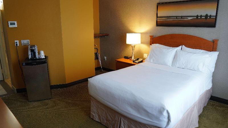 Номер Стандарт Адаптированный для Инвалидов, Radisson Hotel Montreal Airport