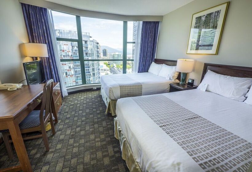 جناح ديلوكس, Rosedale On Robson Suite