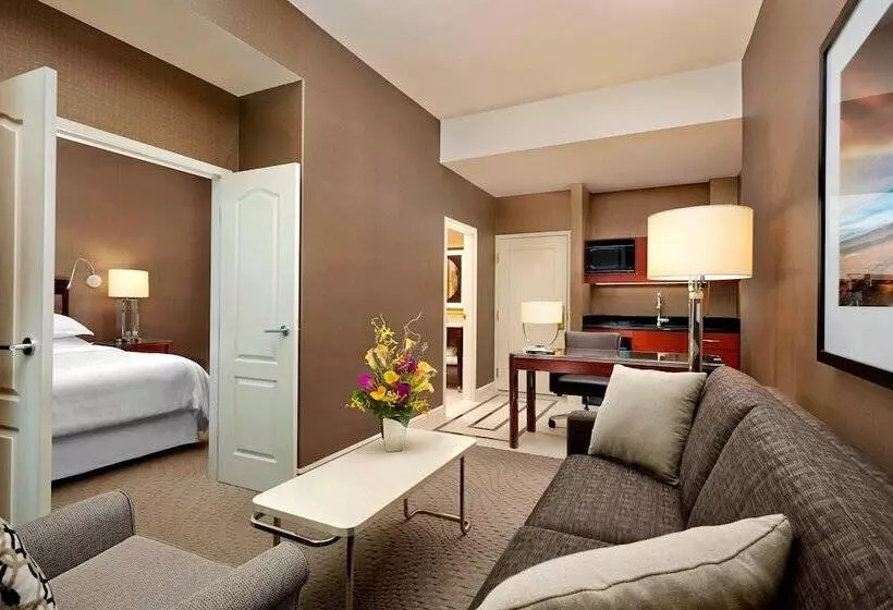 デラックススイート, Sheraton Suites Calgary Eau Claire