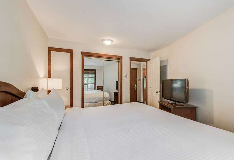 סוויטה, Blackcomb Springs Suites By Clique