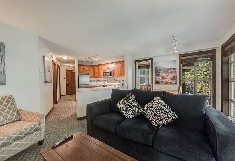 침실 2개 스위트, Blackcomb Springs Suites By Clique