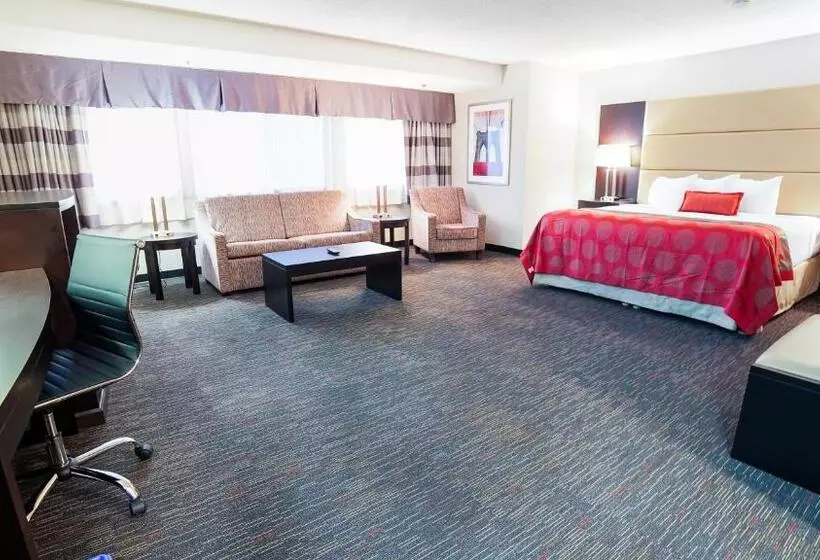 プレミアムスイート, Ramada Plaza By Wyndham Regina Downtown