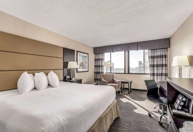 חדר ביזנס, Ramada Plaza By Wyndham Regina Downtown