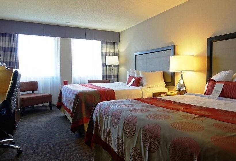 Номер Superior, Ramada Plaza By Wyndham Regina Downtown