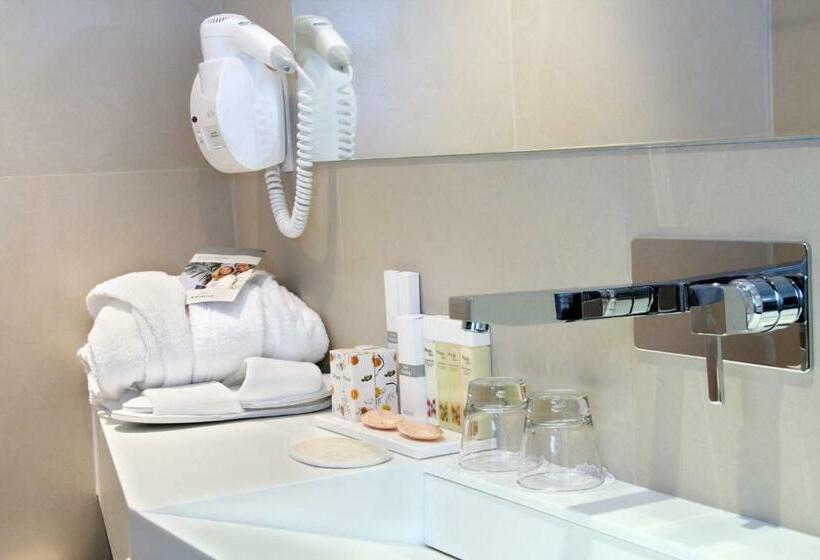 اتاق سوپریور یک تخته, Amorgos Boutique