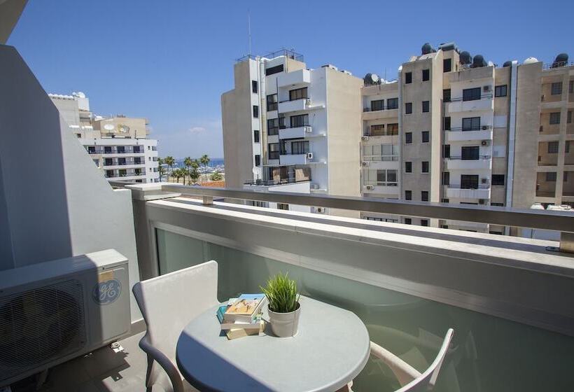 اتاق سوپریور, Amorgos Boutique