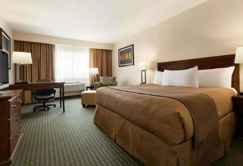 Bisneshuone, Travelodge Hotel By Wyndham Weyburn