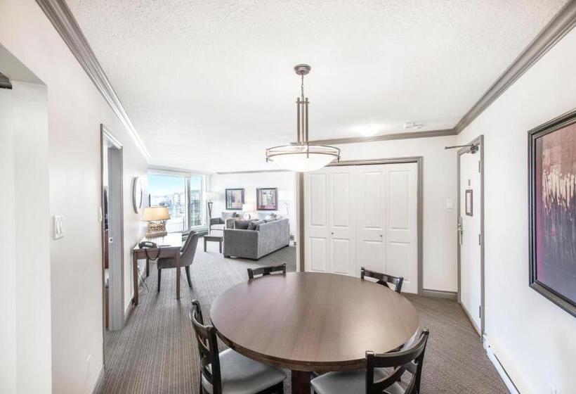 2 Bedrooms Suite Sea View, Victoria Regent Waterfront Hotel & Suites