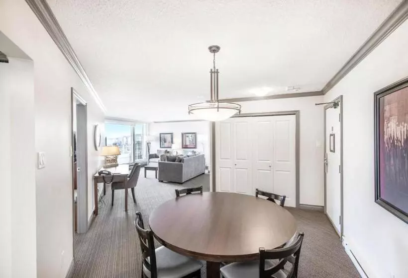 2 Bedrooms Suite Sea View, Victoria Regent Waterfront Hotel & Suites
