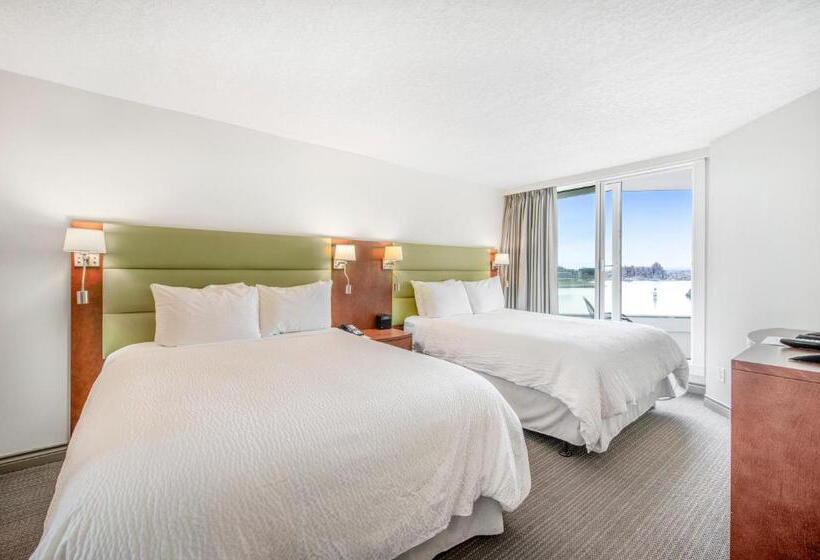 2 Bedrooms Suite Sea View, Victoria Regent Waterfront Hotel & Suites