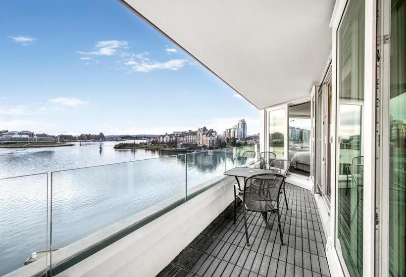 2 Bedrooms Suite Sea View, Victoria Regent Waterfront Hotel & Suites