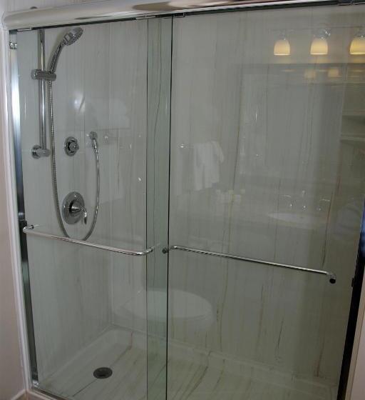 带大床的标准间, Visitor S Inn