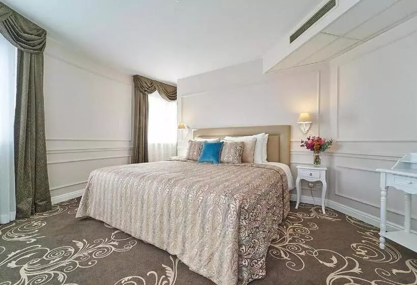Presidenttisviitti, Don Giovanni Hotel Prague Great Hotels Of The World