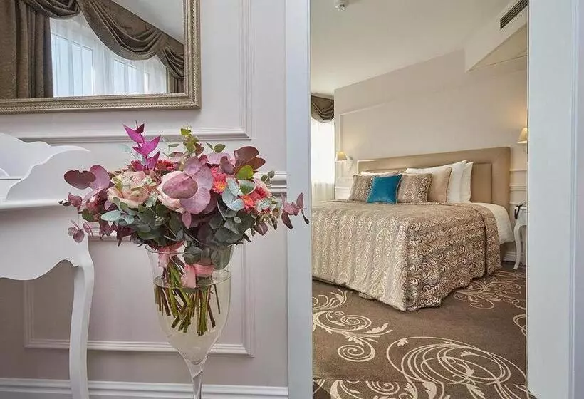 Presidenttisviitti, Don Giovanni Hotel Prague Great Hotels Of The World
