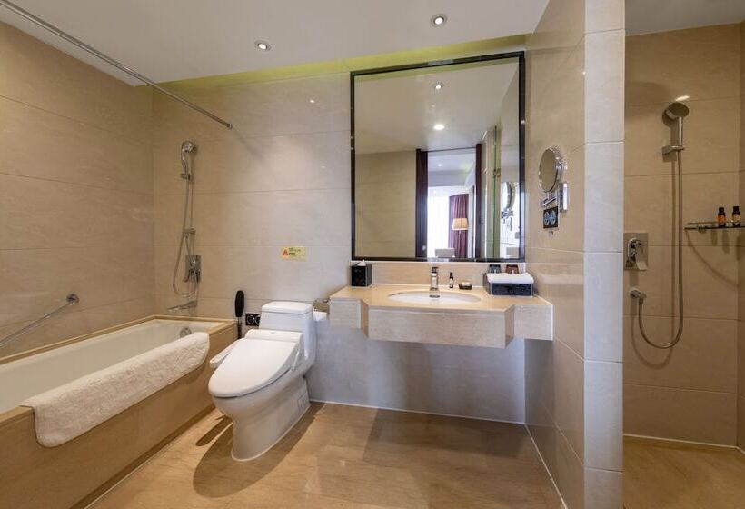 Camera Deluxe, Guangdong