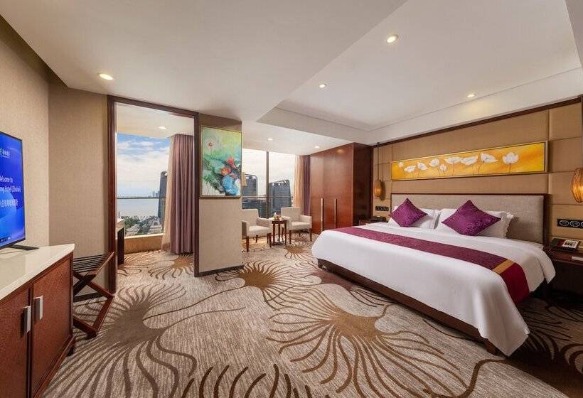 Camera Deluxe, Guangdong