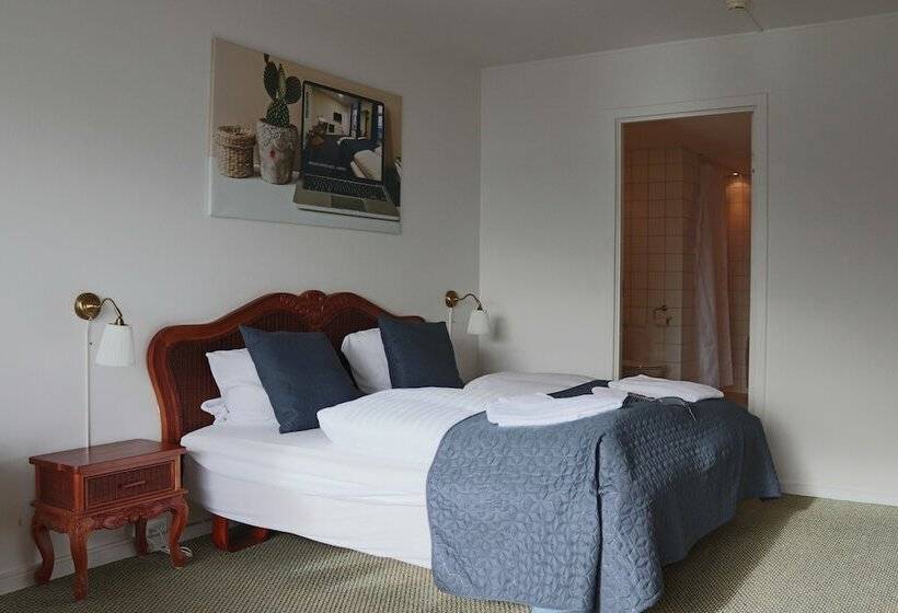 Номер Стандарт Вид на Озеро, Milling Hotel Søpark