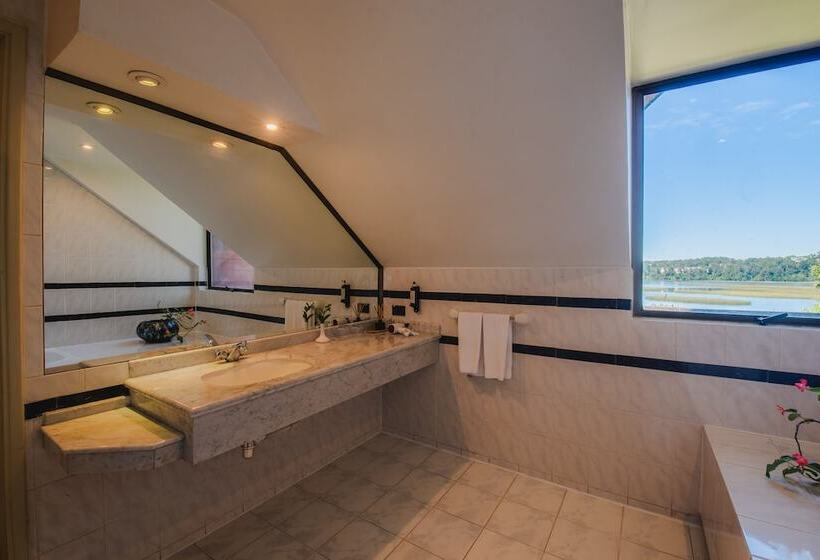 ジュニアスイート, Puerta Del Sur