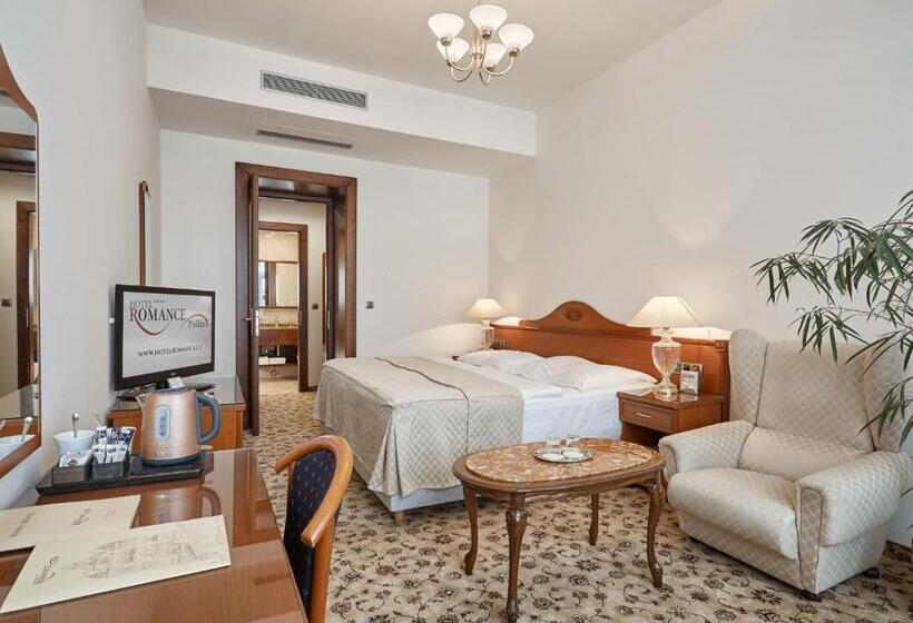 شقة غرفتين, Romance