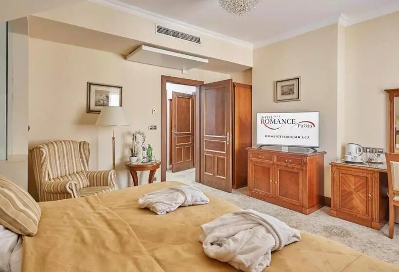 سوئیت با تخت بزرگ, Romance