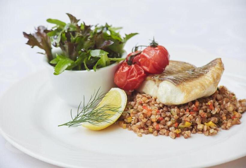 غرفة قياسية, Romance