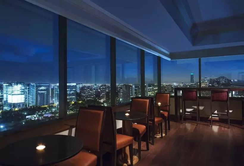 اتاق اجرایی, Santiago Marriott
