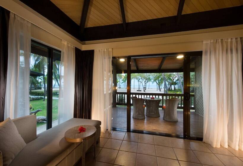 غرفة بريميوم مطلّة علي البحر, Doubletree Resort By Hilton Hotel Fiji   Sonaisali Island