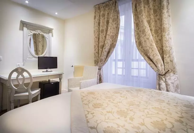 اتاق راحتی, Arcadie Montparnasse