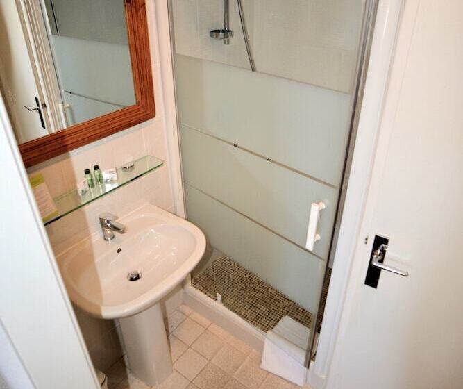 חדר קלאסי עם נוף לגינה, Auberge De La Calanque