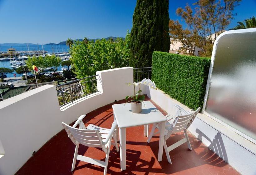 חדר קלאסי עם נוף לגינה, Auberge De La Calanque