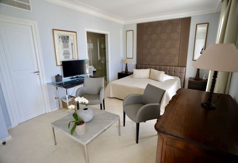 חדר סופריור נוף לים, Auberge De La Calanque