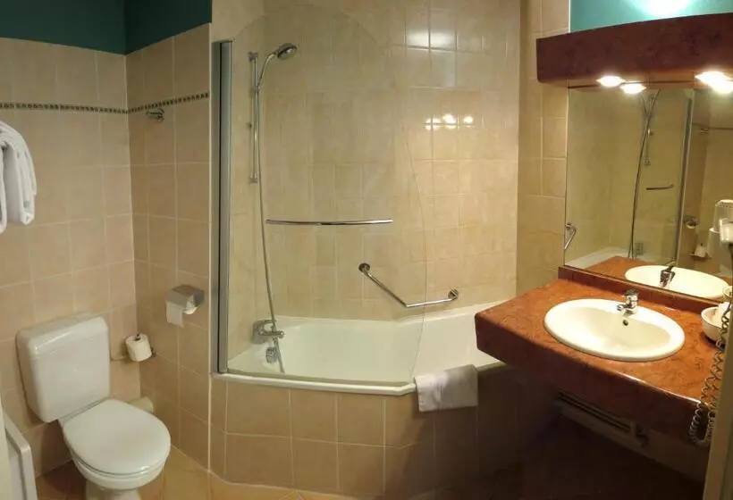 スタンダードルーム, Logis   Belle Hôtel, Lille Ouest