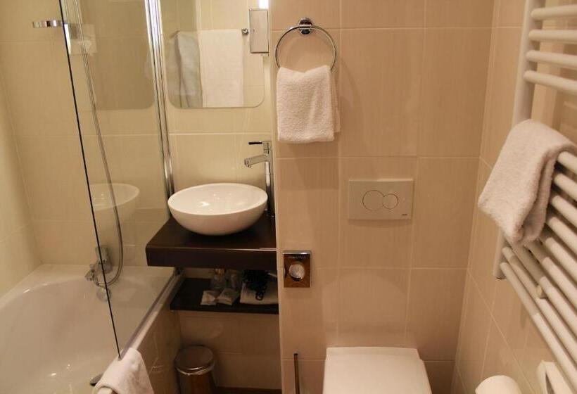 클래식 싱글 룸, Best Western Empire Elysees