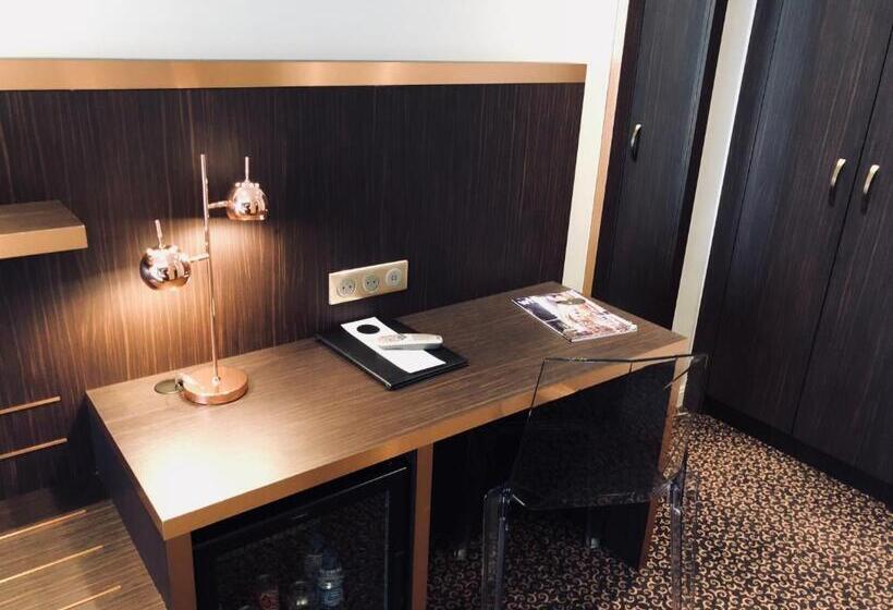 패밀리 룸, Best Western Empire Elysees