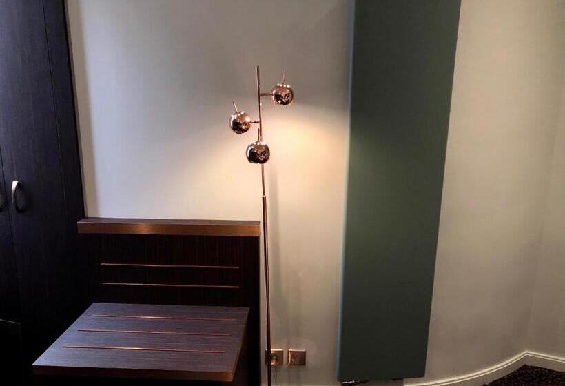 클래식 룸, Best Western Empire Elysees