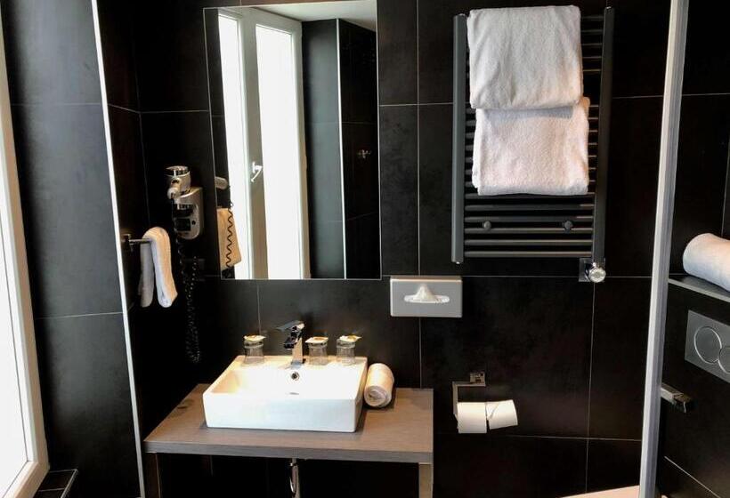 패밀리 룸, Best Western Empire Elysees