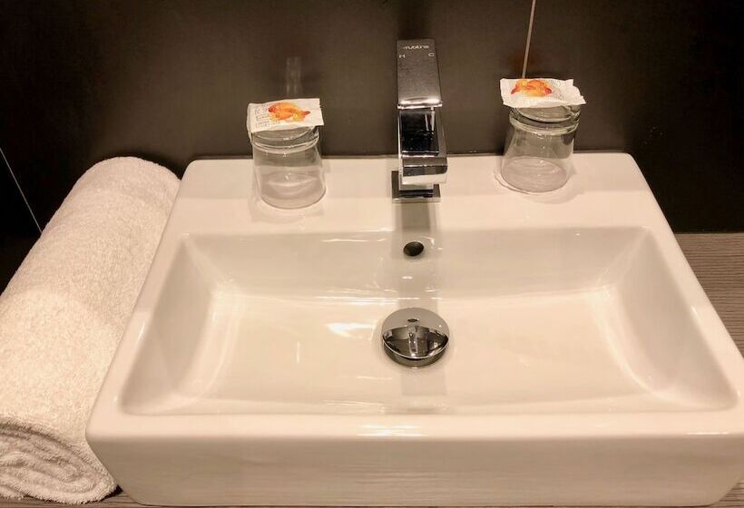 패밀리 룸, Best Western Empire Elysees