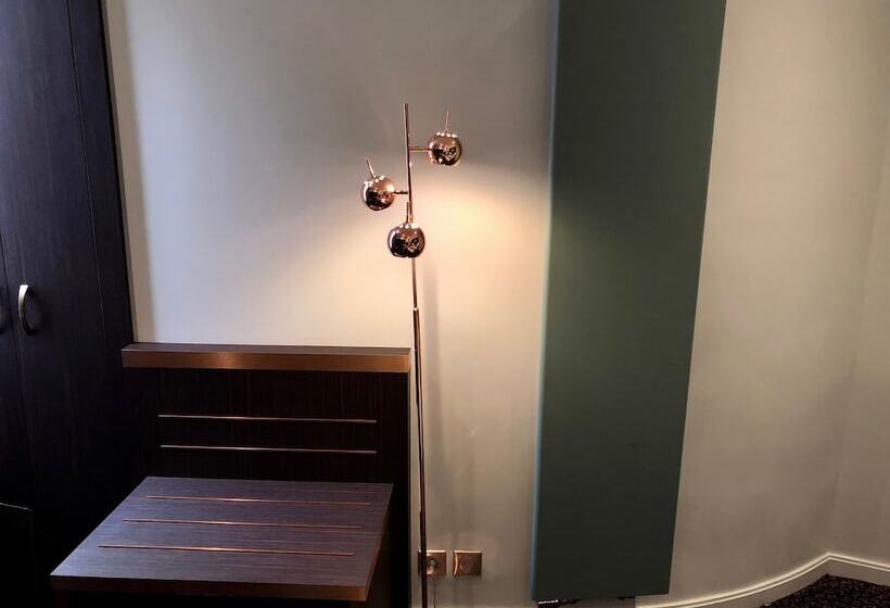 클래식 룸, Best Western Empire Elysees