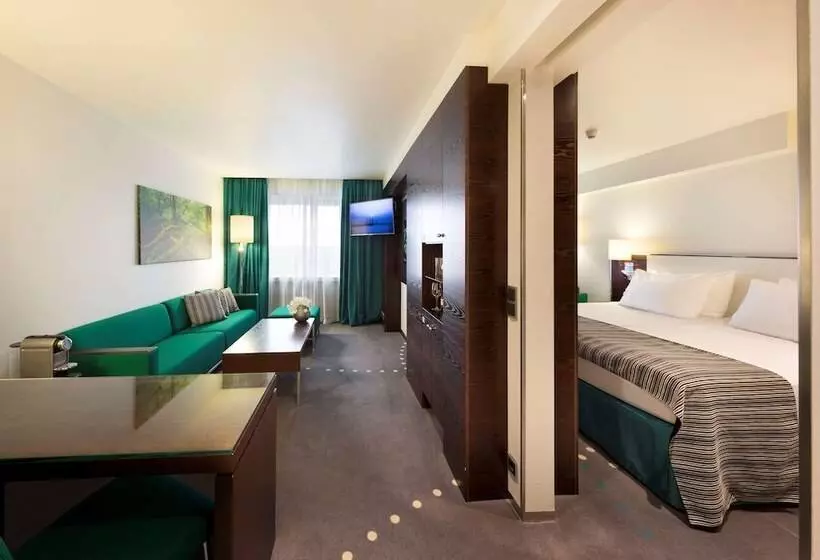 سوییت, Radisson Blu Hotel Olümpia