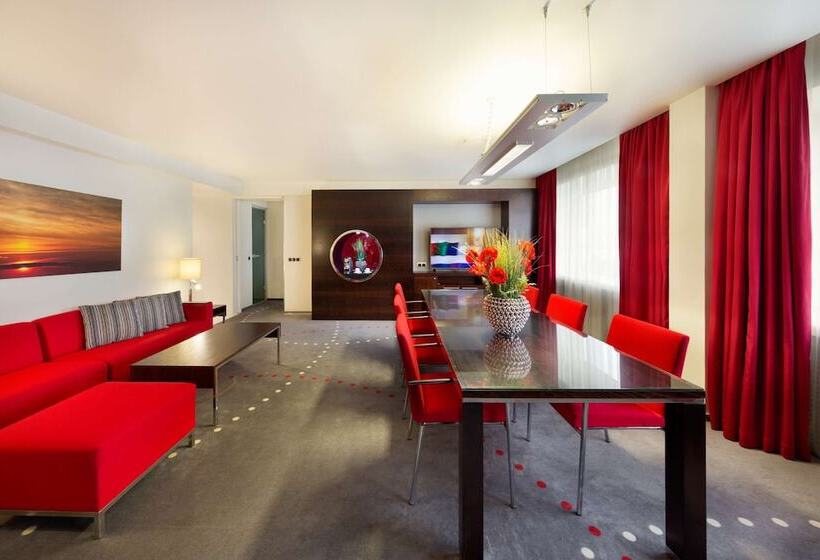 سوییت, Radisson Blu Hotel Olümpia