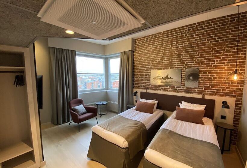 غرفة بيزنس, Skyline Airport