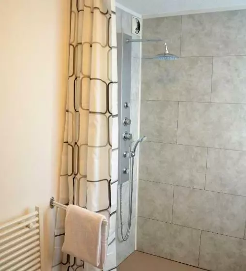 اتاق استاندارد, The Originals City, Hôtel Amys, Tarbes Sud